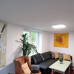 아파트 Kunterbunt